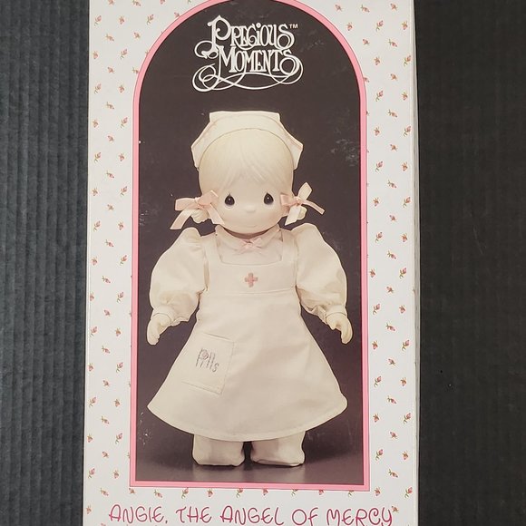 Precious Moments Angie, the Angel of Mercy Nurse Doll Limited Edition Retired - Picture 10 of 10